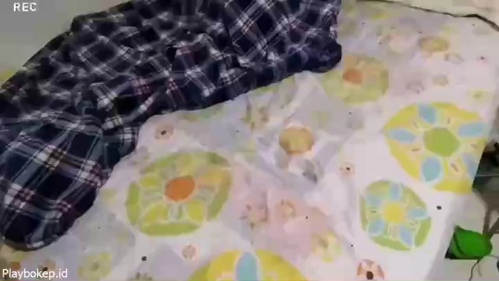 Lagi Enak Enak Tidur Malah Di Ewe